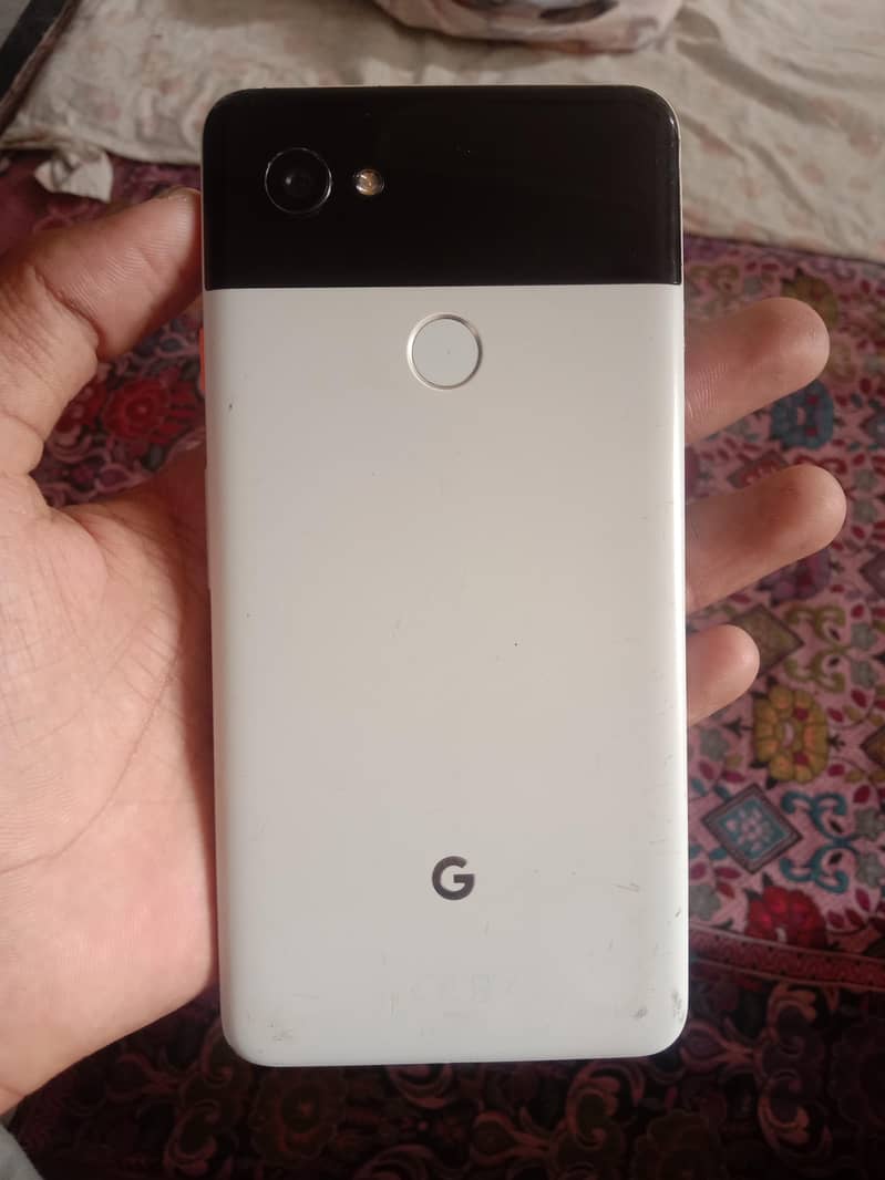 Google Pixel 2 XL 1
