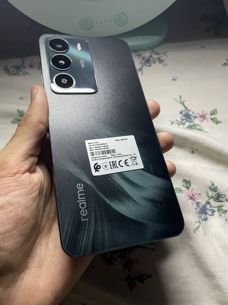 Realme C71 0