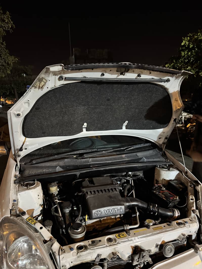 Toyota Vitz 1999 4