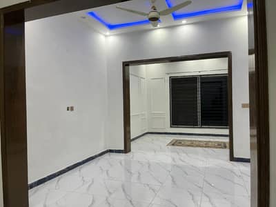 1 Kanal Lower Portion Available For The Rent In DHA Lahore Phase 6 Block L