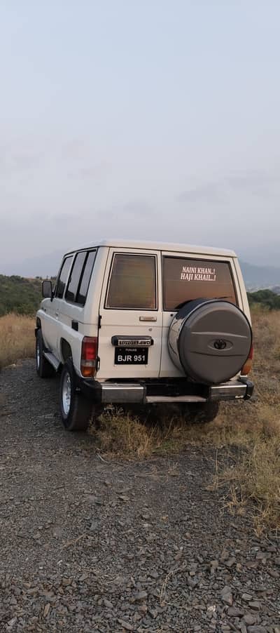 Toyota Prado 1989