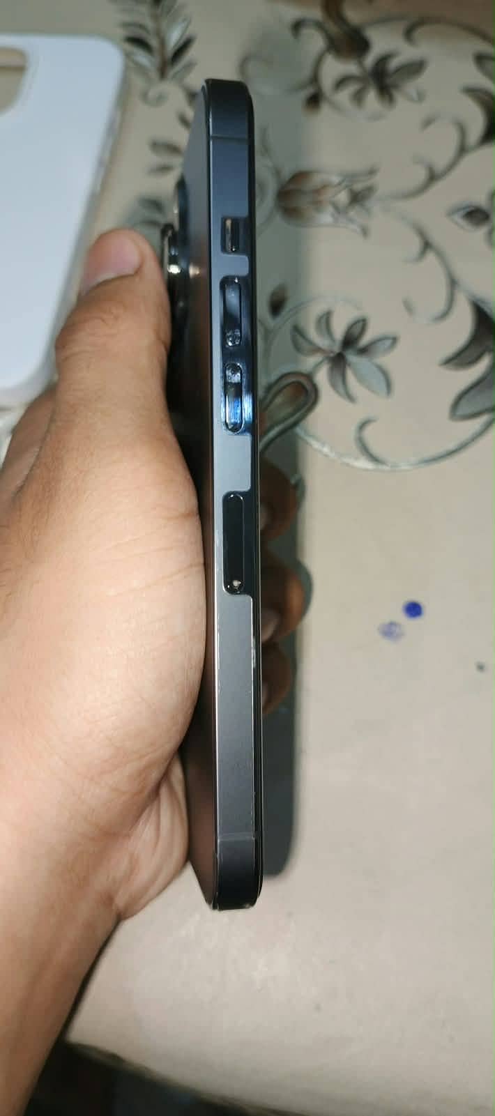 Apple iPhone 13 Pro 3
