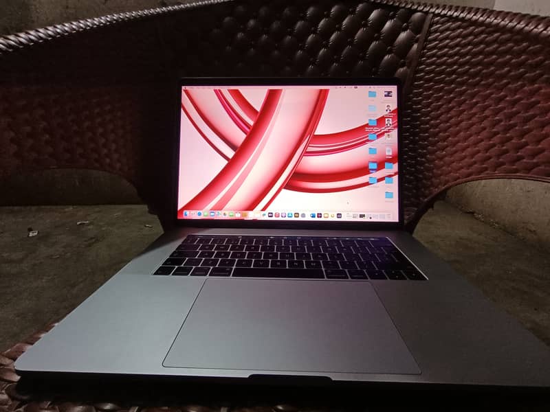 Macbook pro 2017 11