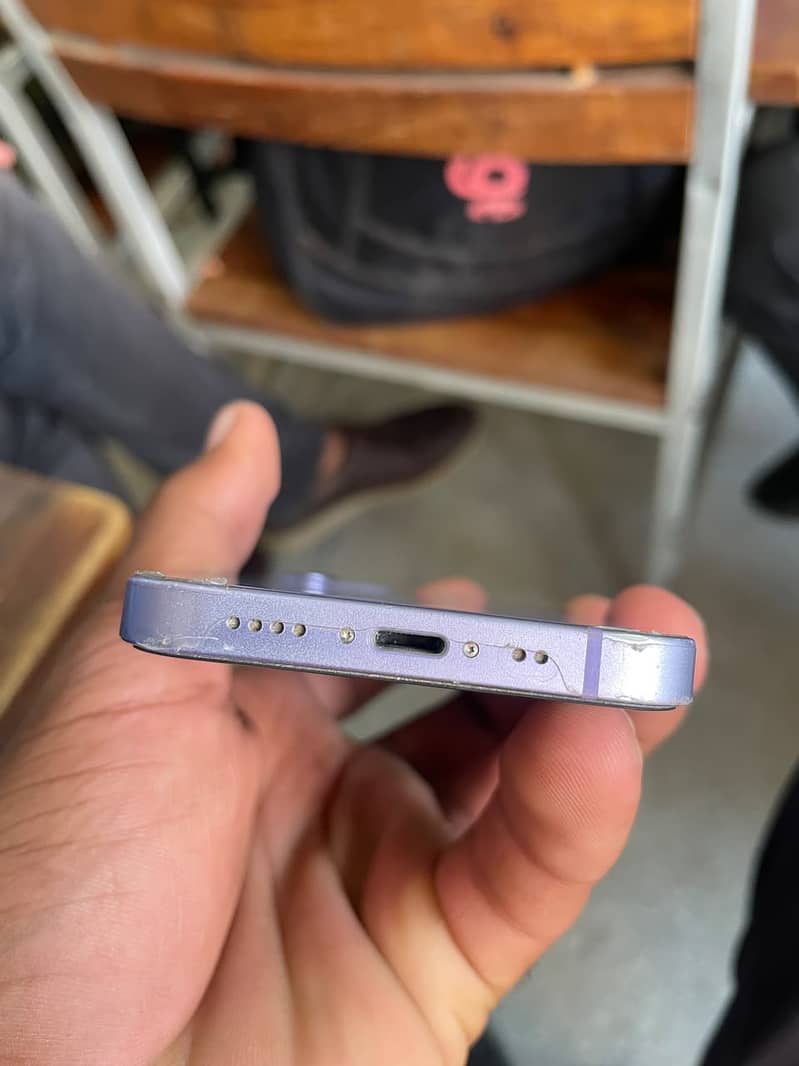 Apple iPhone 12mini 1