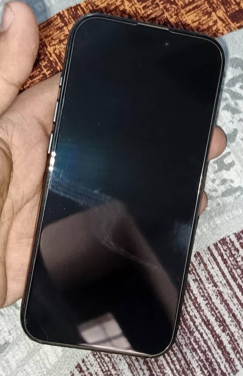 Apple iPhone 15 Pro 0