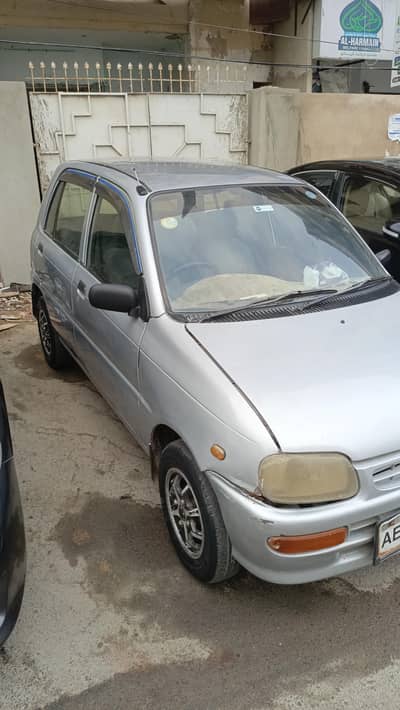 Daihatsu Cuore 2002