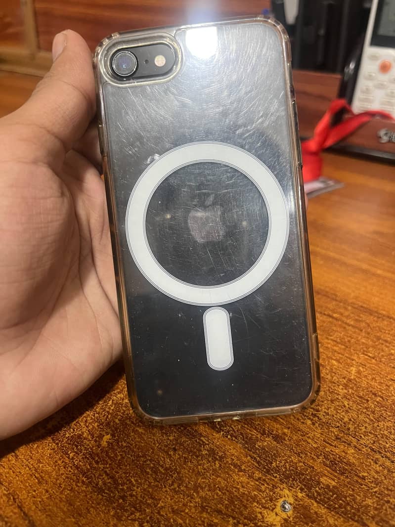 Apple iPhone SE 3