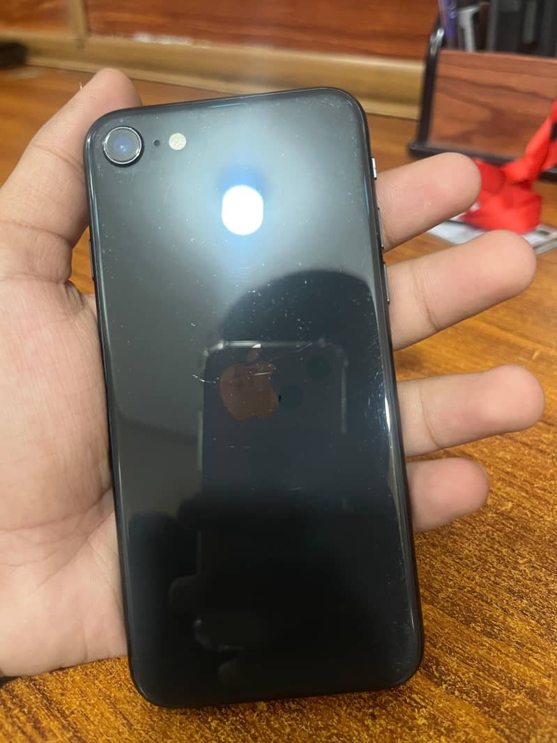 Apple iPhone SE 4