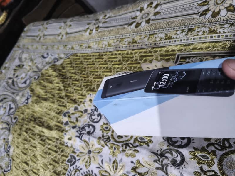Nokia 230 3