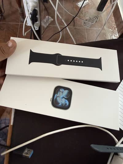 Apple watch series 11 42mm in Warranty