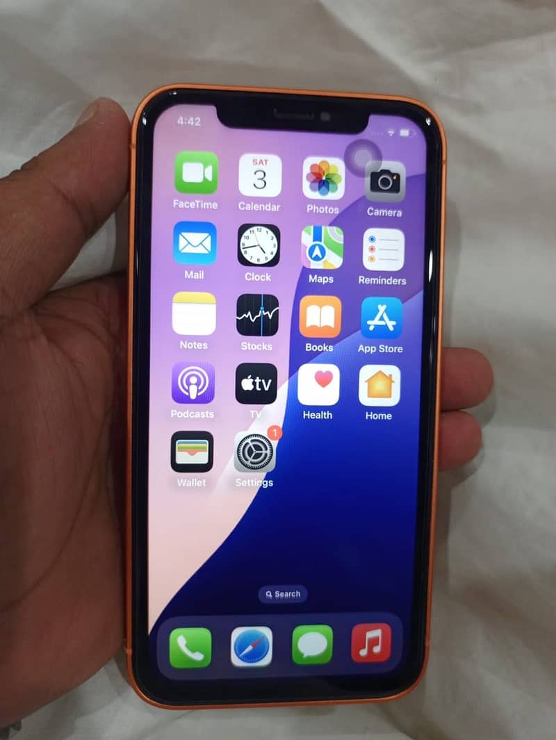 Apple iPhone XR 0