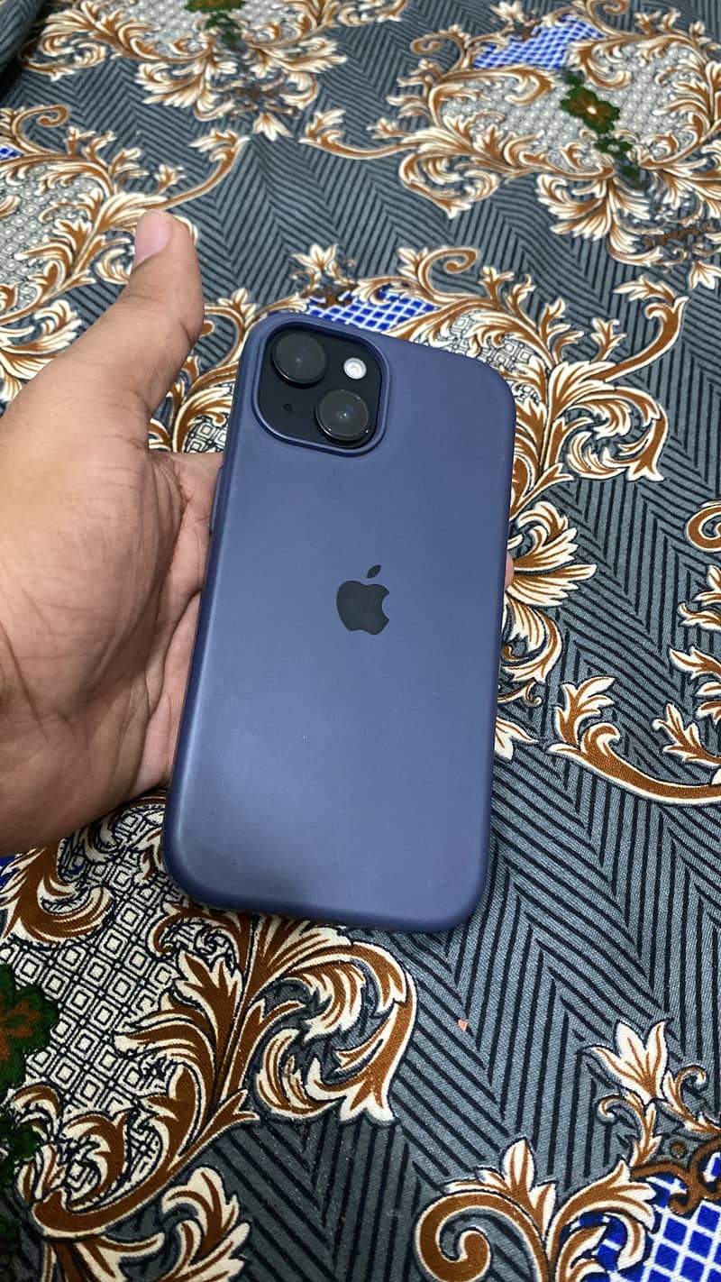 Iphone 15 jv 4