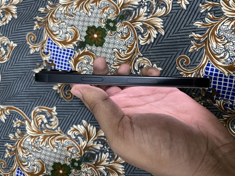Iphone 15 jv 8