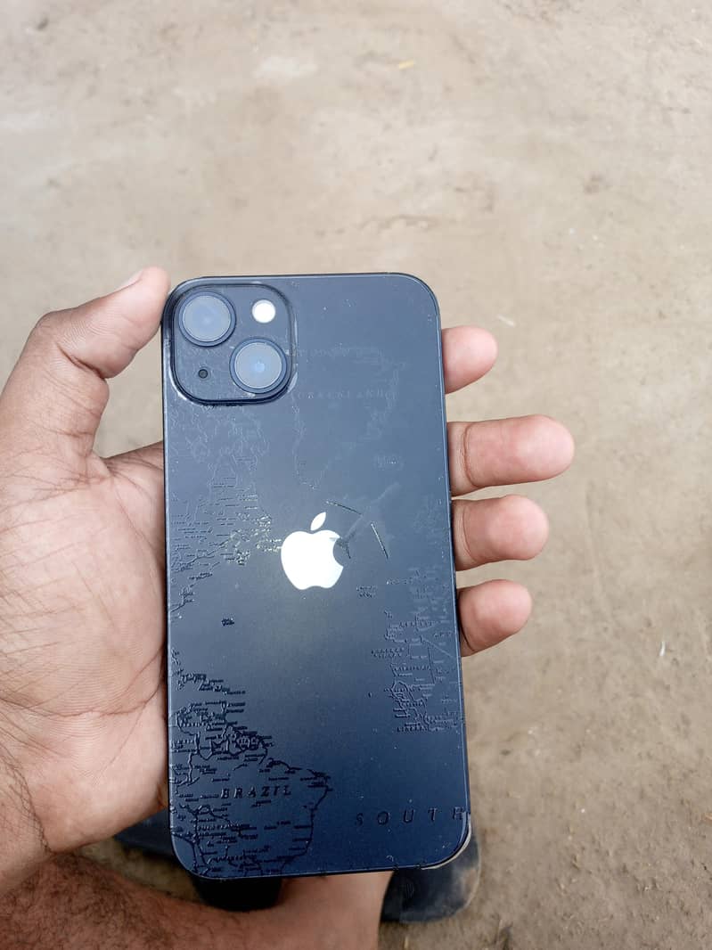 Apple iPhone 13 2