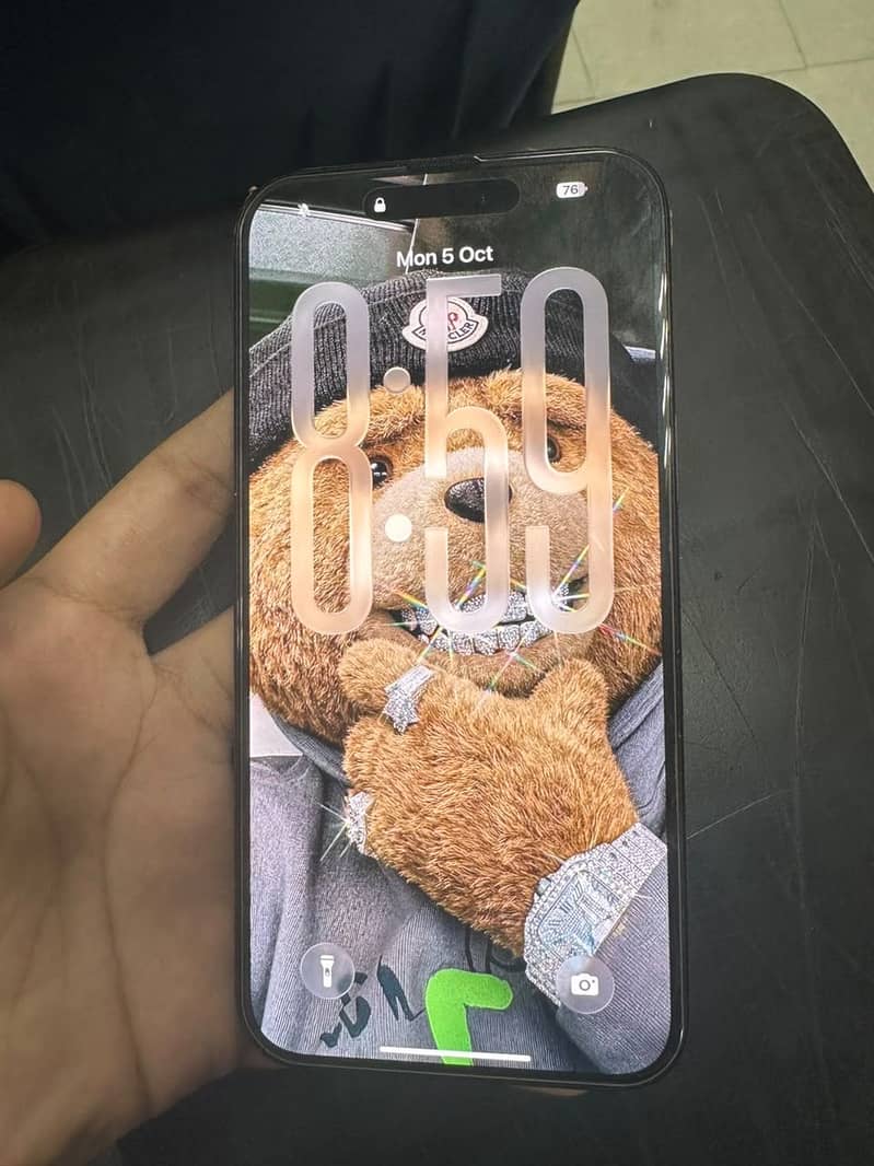 Apple iPhone 16 Plus 1