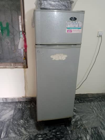 refrigerator used