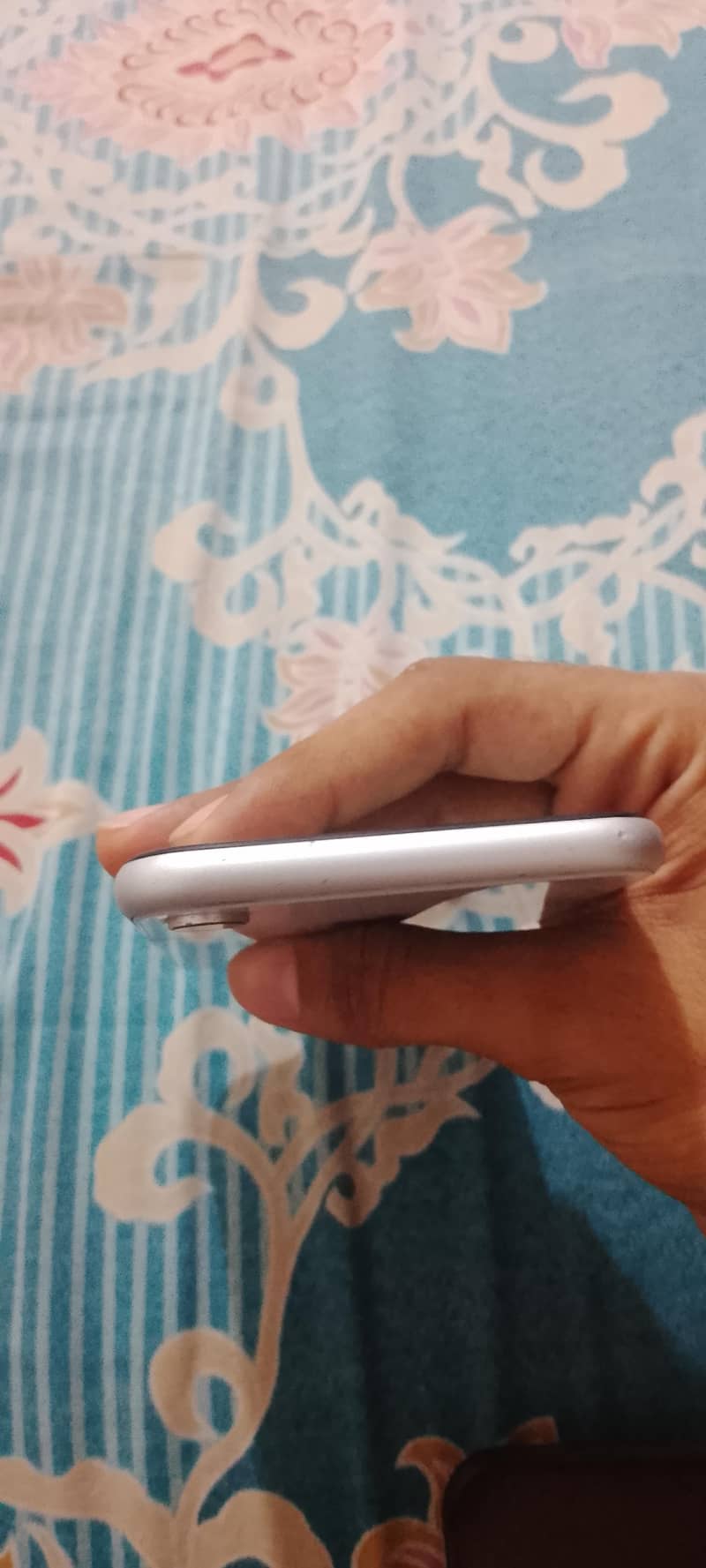 Apple iPhone XR 1