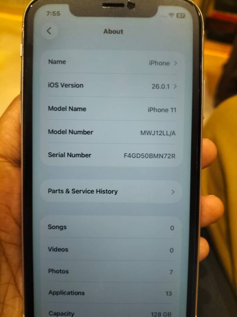 Apple iPhone 11 8