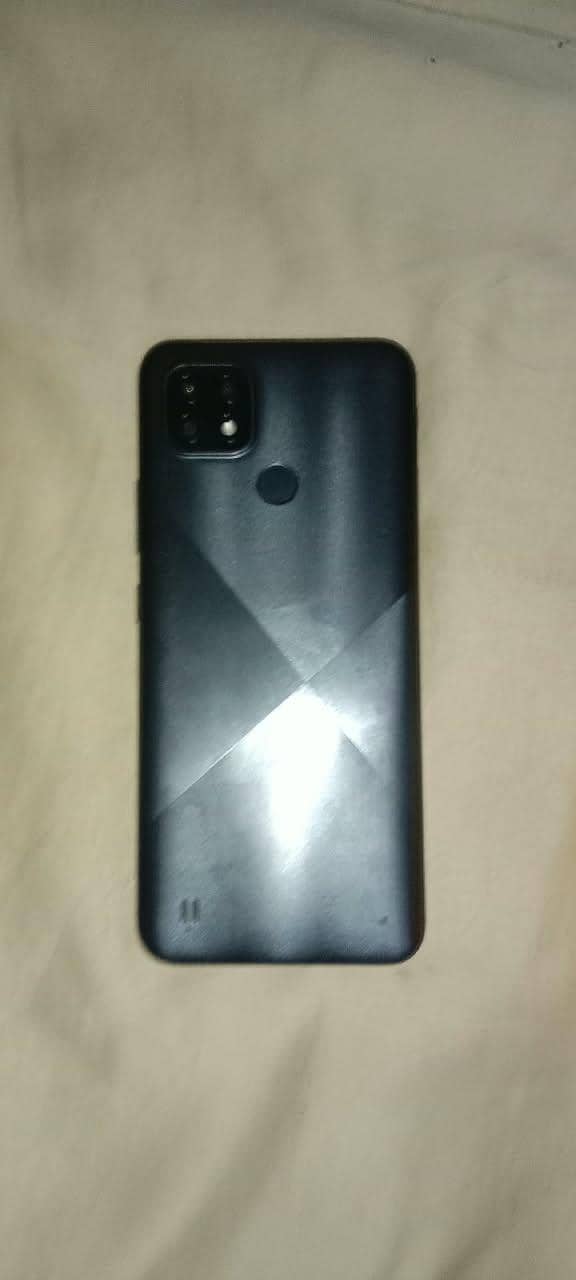Realme C21 4
