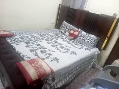 King size double bed with original Itachi medicated foam,03459195293