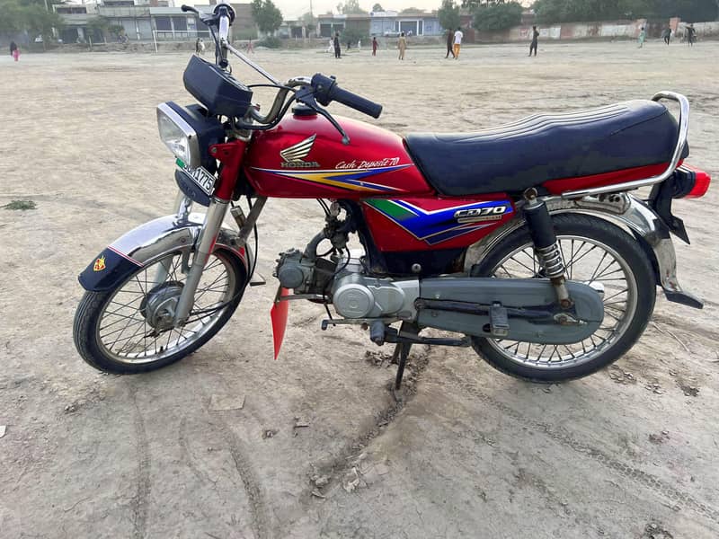 Honda CD 70 2011 Model 1