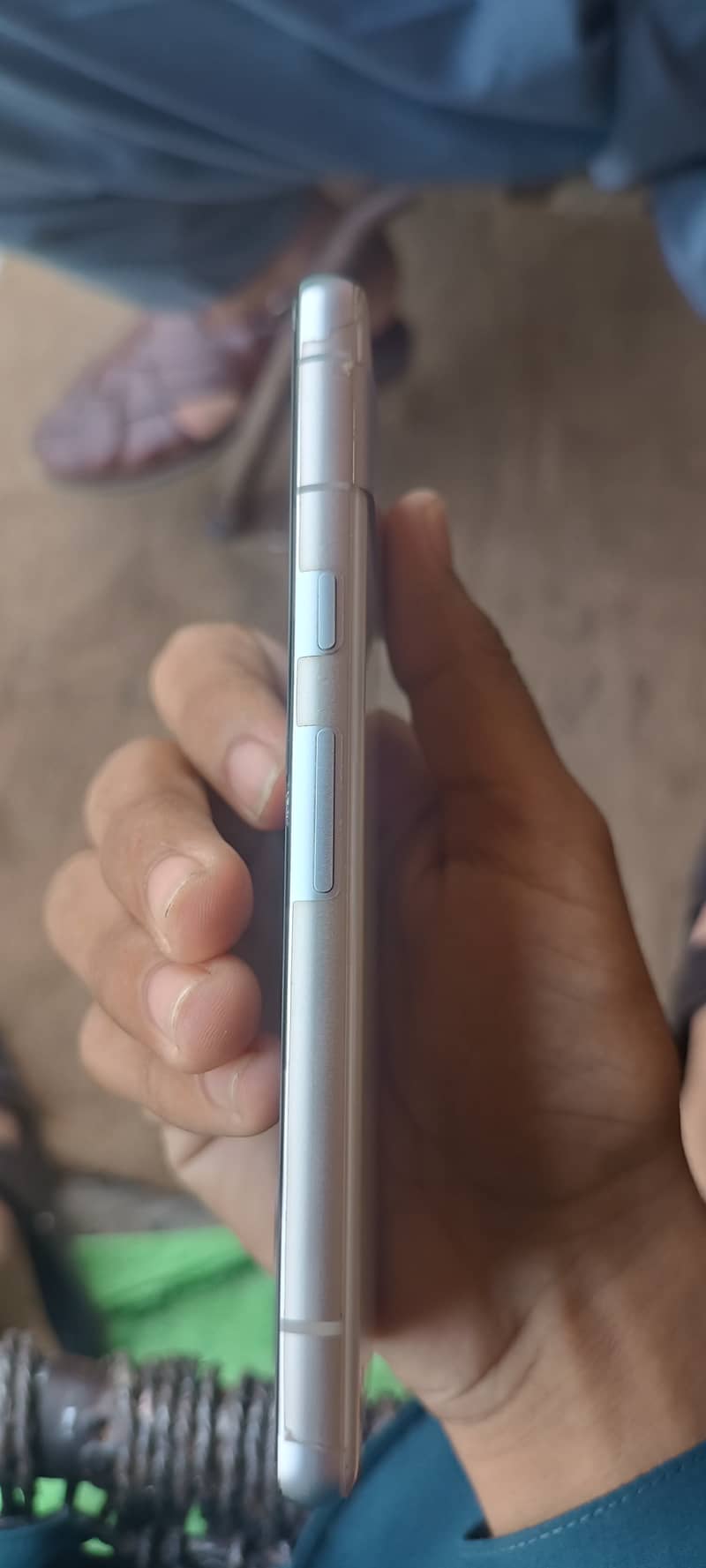 Google pixel 7A 2