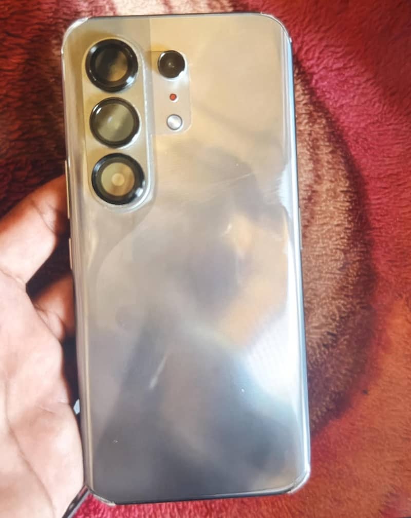 Tecno camon 50 pro 0