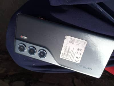 Tecno CAMON 40 Pro