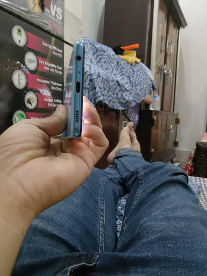 Samsung a72 3