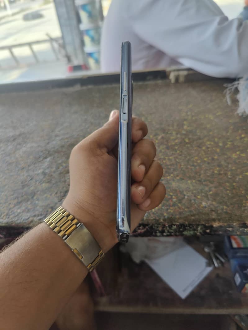Huawei Y9a 4