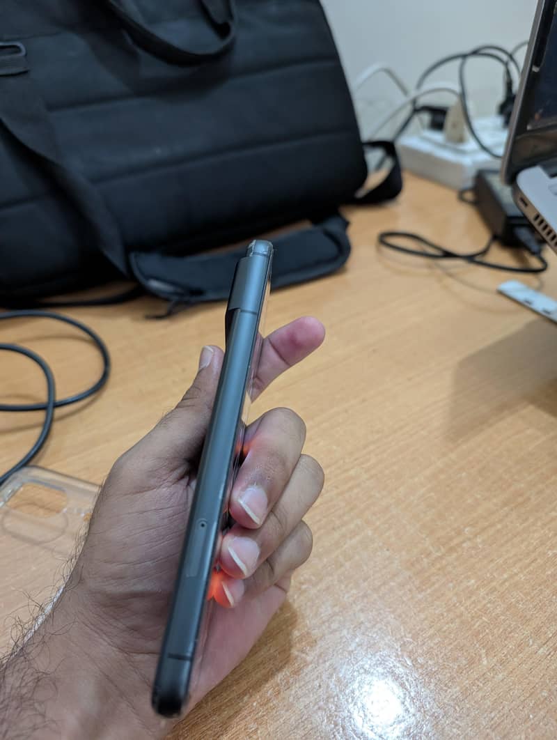 Google Pixel 8 2