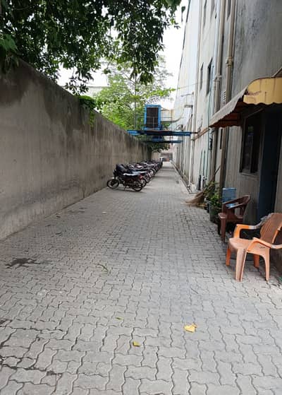 17500 Factory available for Rent in Quaid e Azam Industrial Estate Lahore
