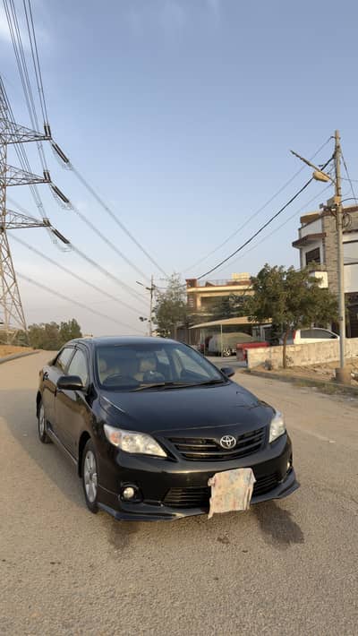 Toyota Corolla Altis 2012