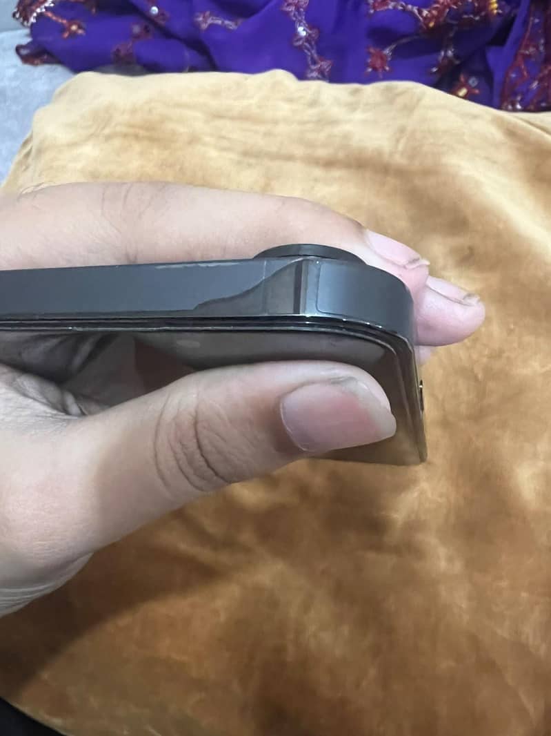 Apple iPhone 14 Pro 5