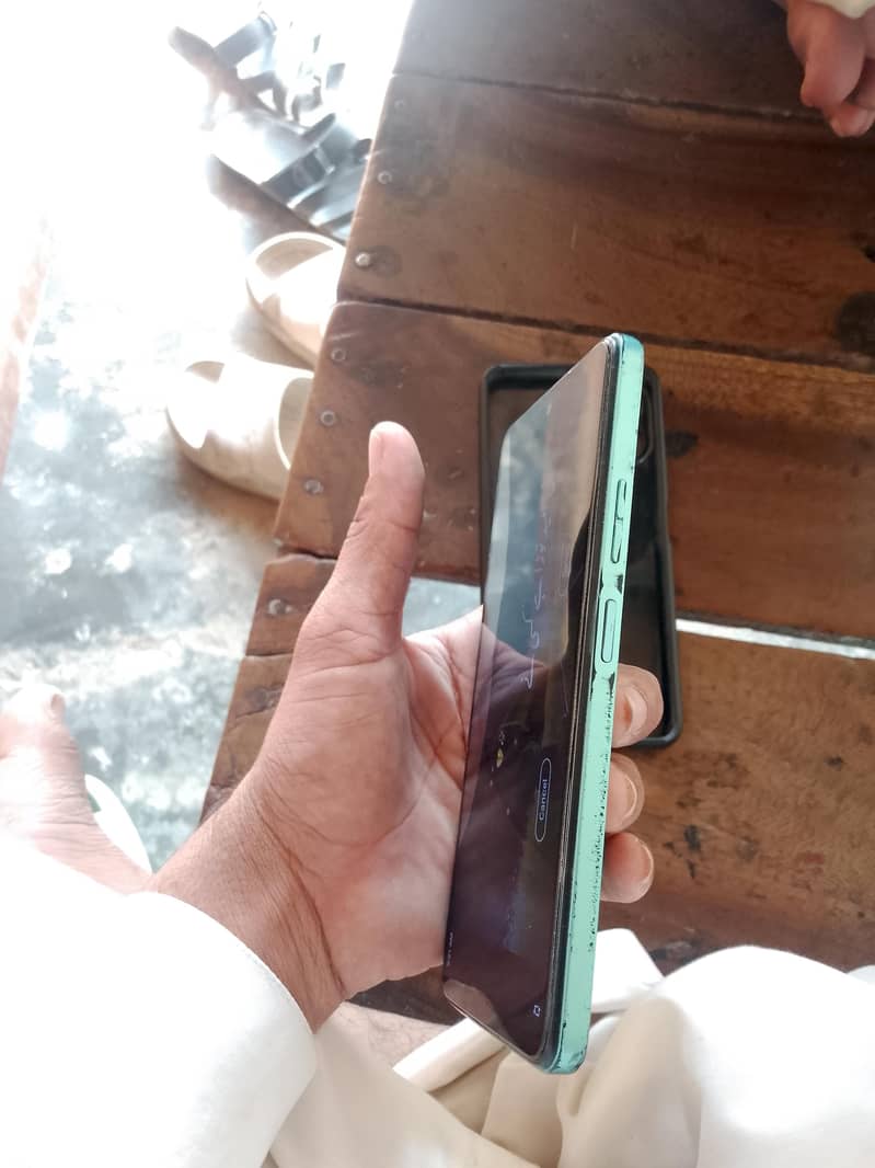 Tecno Camon 19 4
