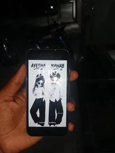 Apple iPhone 8