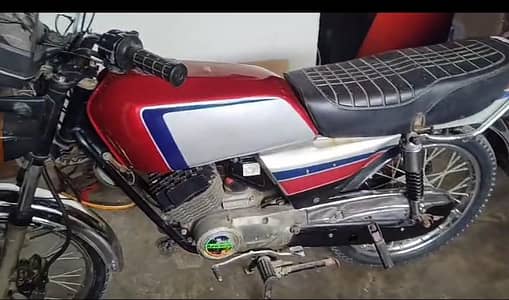 Kawasaki GTO 125 hai first owner hai 1990