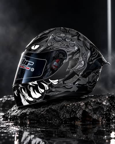 victor by REVO /helmat tarzu with box