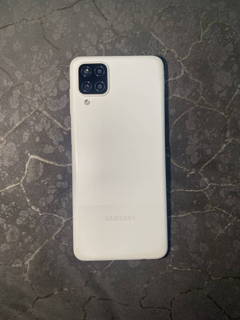 Samsung Mobile A12 1