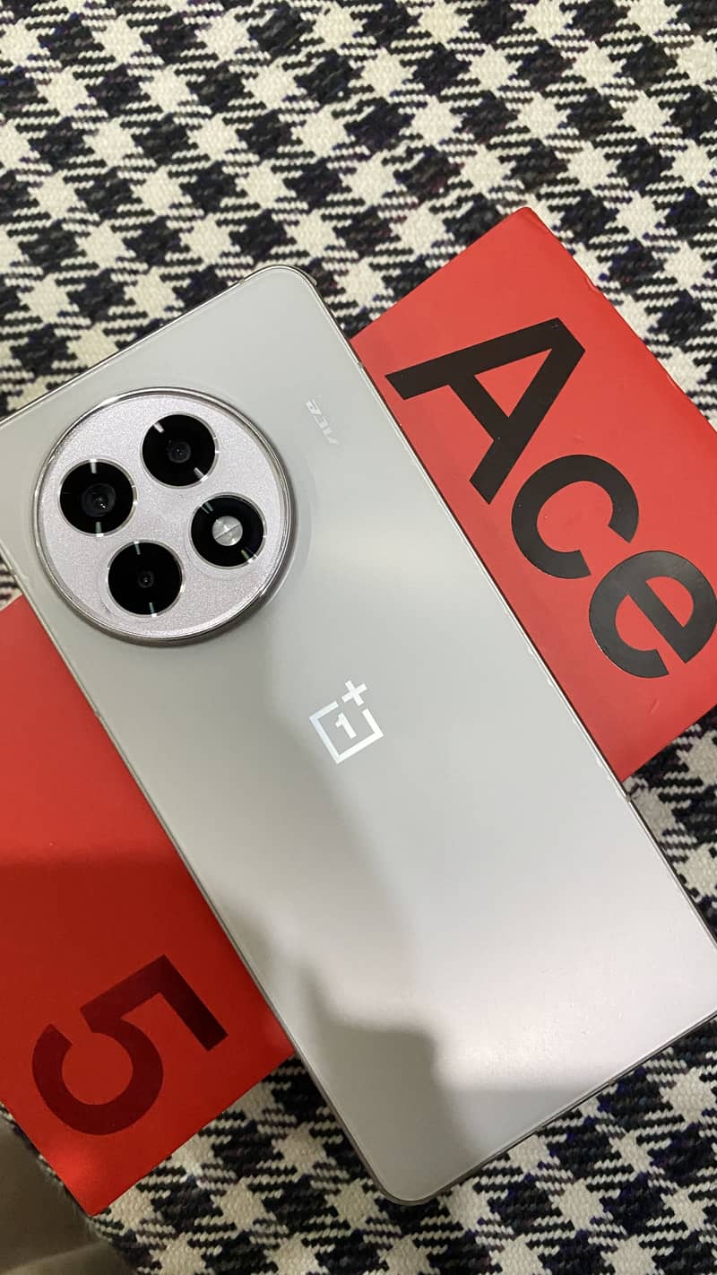One Plus 13R/Ace5 0