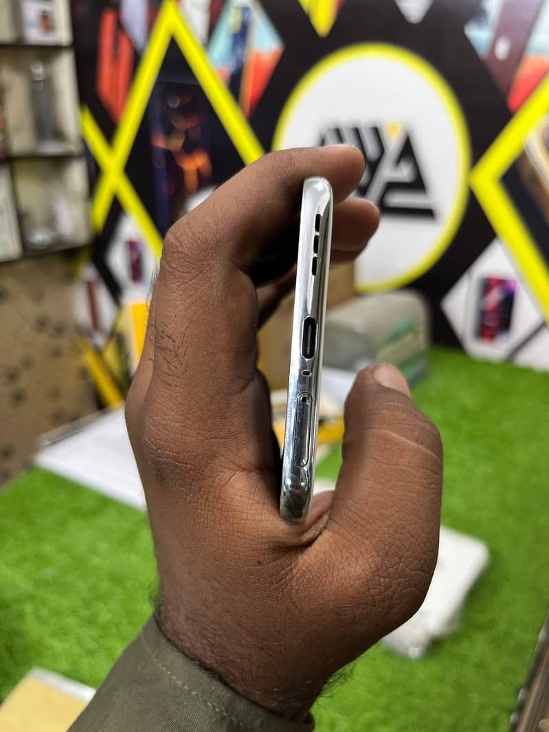 Tecno Spark 40 Pro Plus 4
