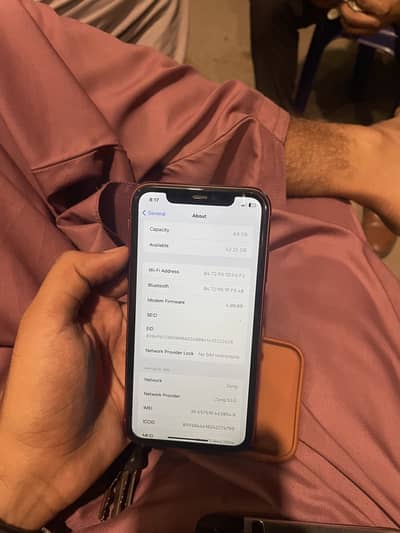 Apple iPhone 11