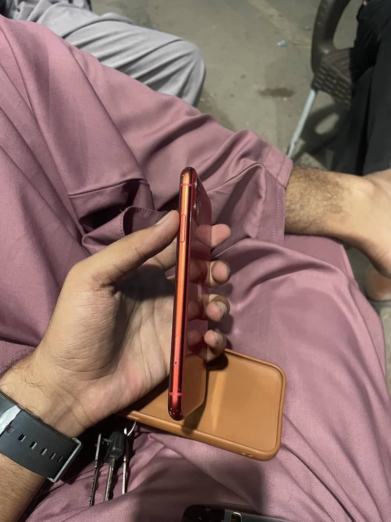 Apple iPhone 11 2