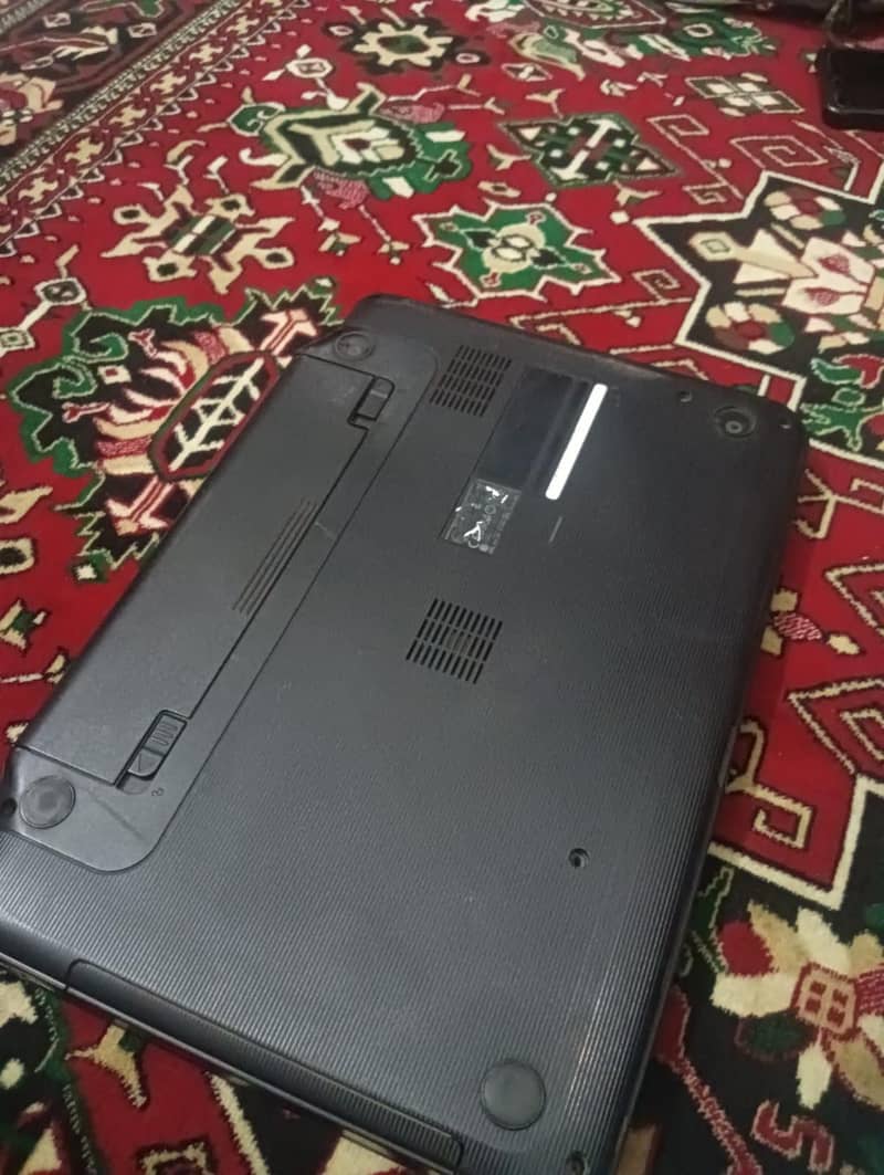 Dell-N4050 3