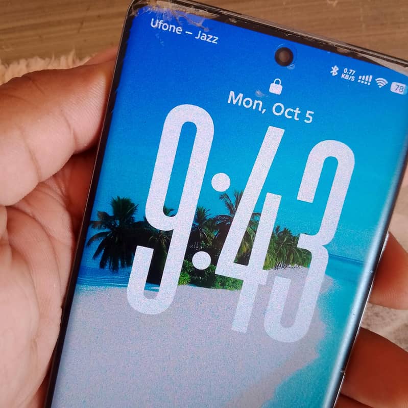 Infinix Note 40 Pro 5