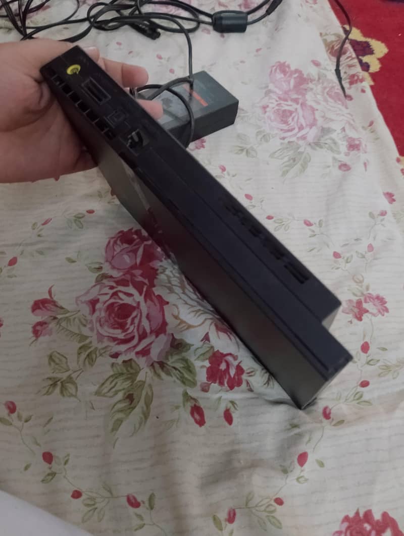 ps2 slim 1