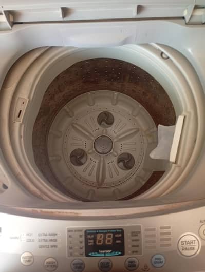 LG full option automatic machine for sale