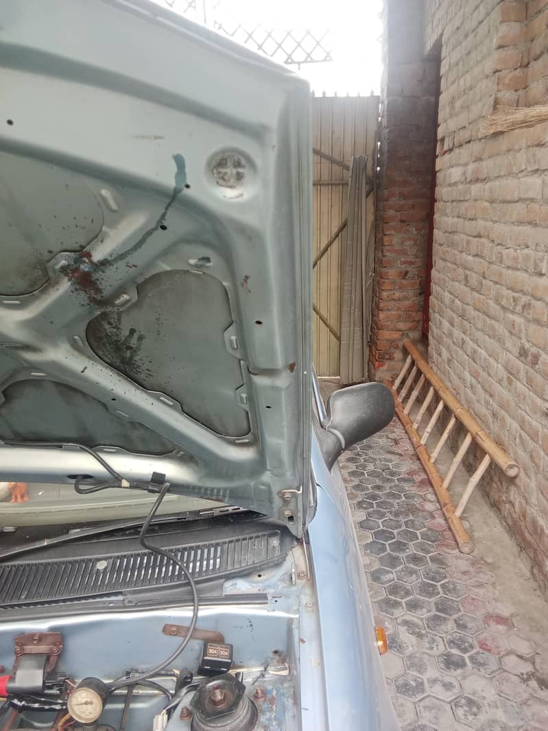 2001 کلٹس — اوریجنل کنڈیشن | 70,000 کلومیٹر | نئے ٹائر 8