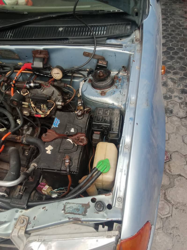 2001 کلٹس — اوریجنل کنڈیشن | 70,000 کلومیٹر | نئے ٹائر 9