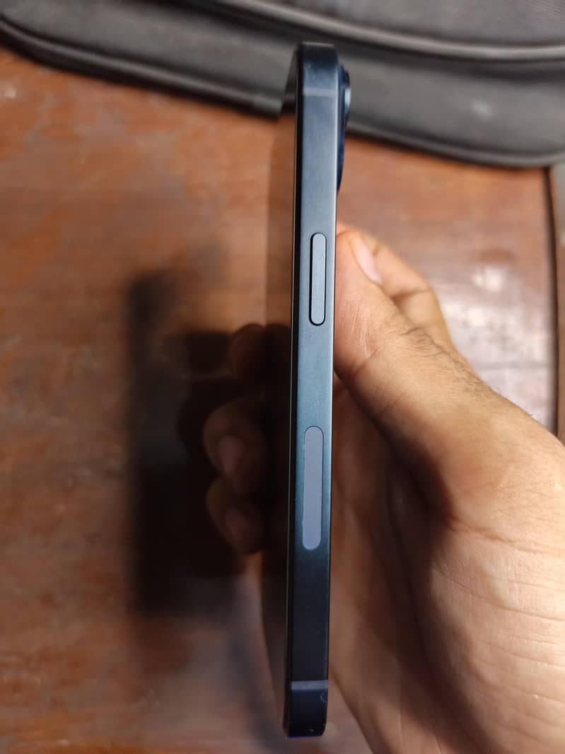 Apple iPhone 14 6